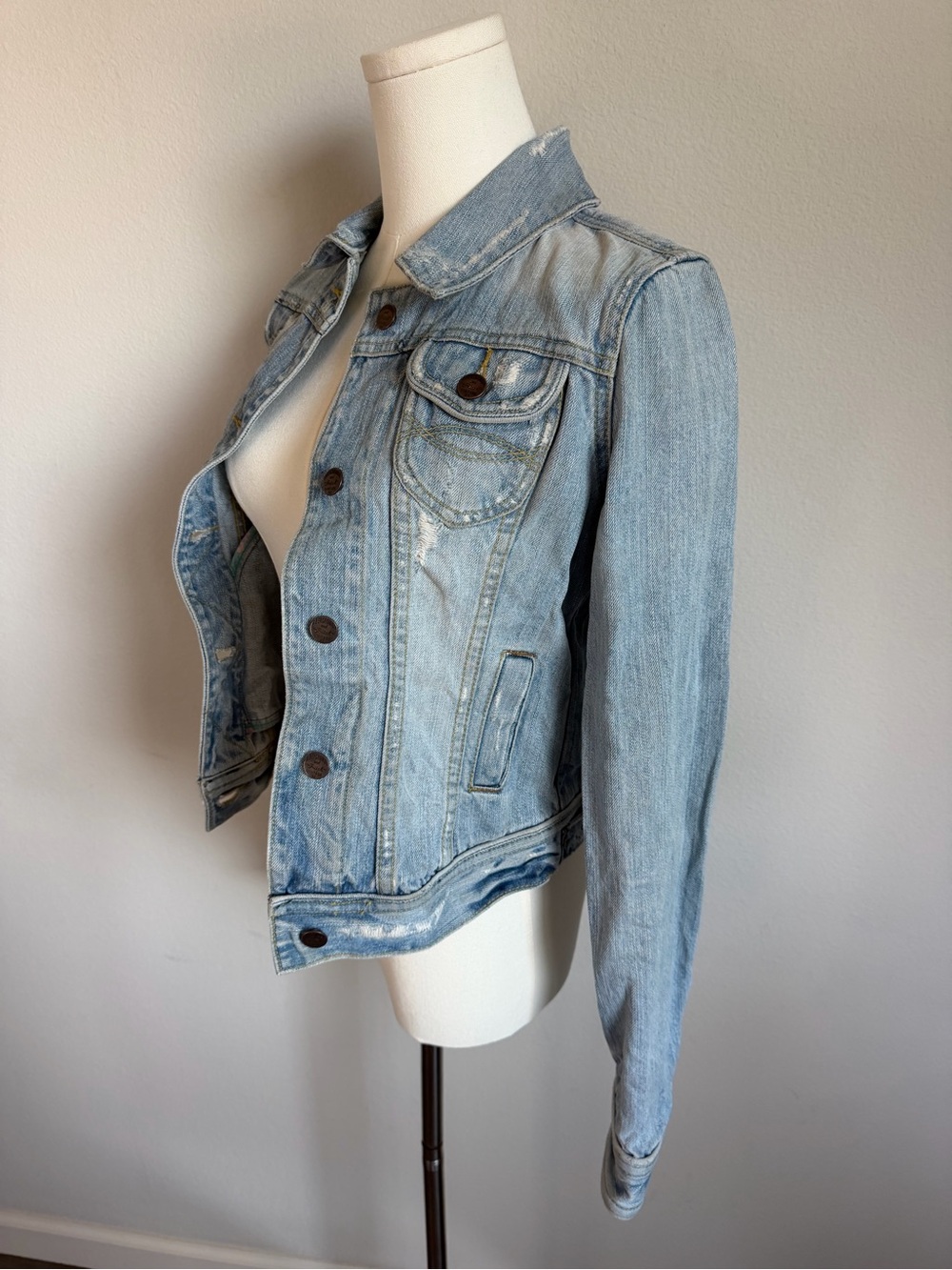 Vintage Y2K Abercrombie & Fitch Distressed Denim Jacket S